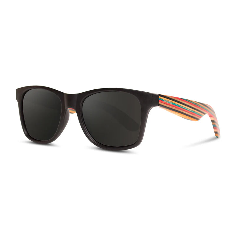 Cassette Optics Yo - Matte Black & AT Maple Skatedeck / Smoke Polarized Lens